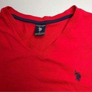 Polo V-neck short sleeve tshirt. Red. Men’s Large